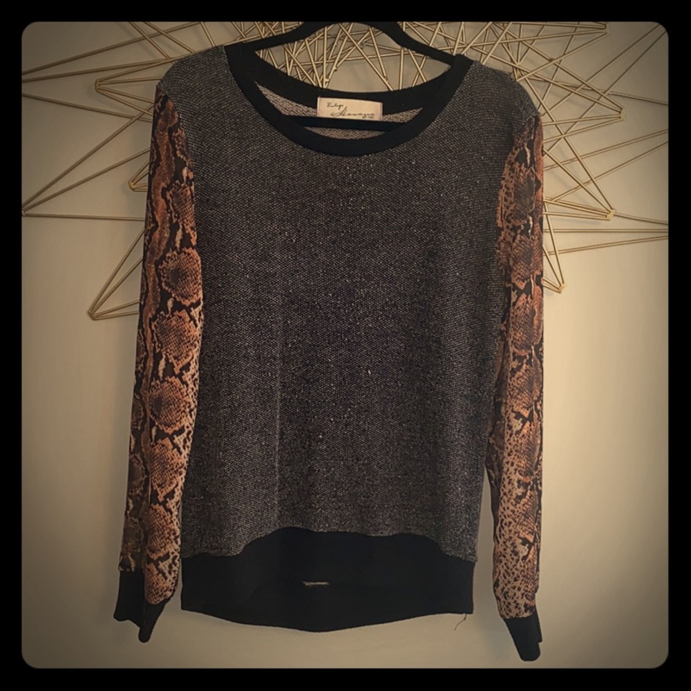 Long sleeve top